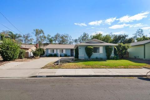12841 Oak Knoll Rd, Poway, CA 92064 photo 1