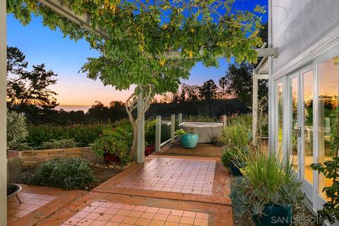 7091 Caminito Valverde, La Jolla, CA 92037 photo 30