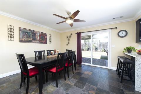 1676 Kenora Dr, Escondido, CA 92027 photo 4