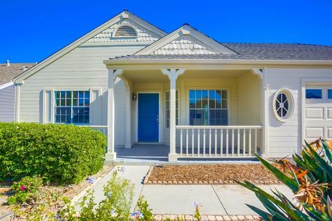 606 Oakleaf Dr, Oceanside, CA 92058 photo 2