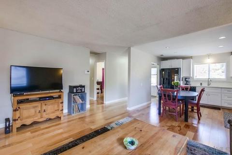 8567 Dobyns Dr, Santee, CA 92071 photo 5