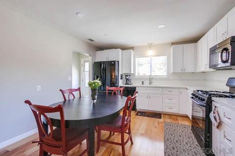8567 Dobyns Dr, Santee, CA 92071 photo 2
