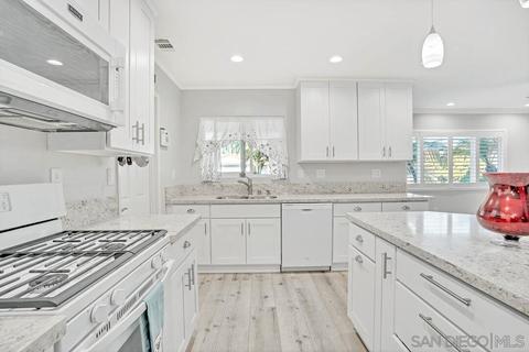 10123 Three Oaks Way, Santee, CA 92071 photo 8