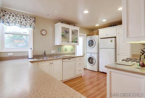 117 I, Coronado, CA 92118 photo 11