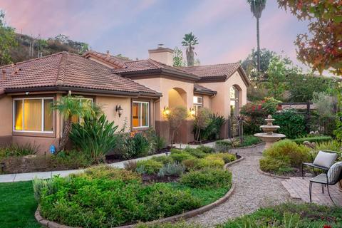 3121 Bel Air Ct, Escondido, CA 92027 photo 2