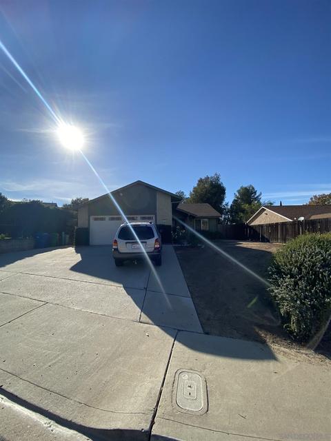 8556 Rosada Way, El Cajon, CA 92021 photo 1