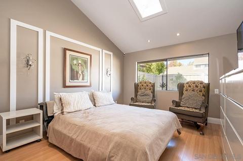 8187 Via Mallorca, La Jolla, CA 92037 photo 12