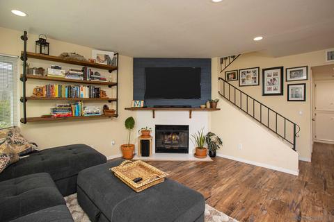 10722 Holly Mdws #A, Santee, CA 92071 photo 5