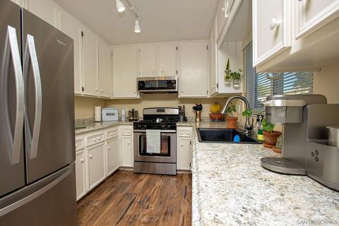 10722 Holly Mdws #A, Santee, CA 92071 photo 16