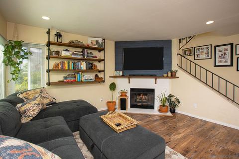 10722 Holly Mdws #A, Santee, CA 92071 photo 4