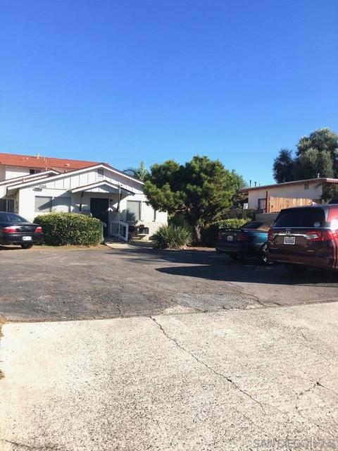 1031 Leslie Rd, El Cajon, CA 92020 photo 1