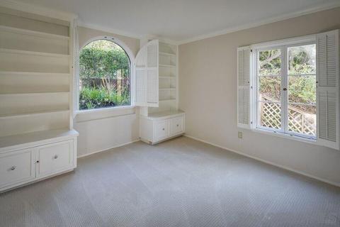 7667 Hillside Dr, La Jolla, CA 92037 photo 24