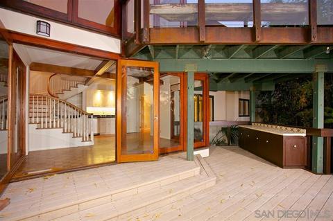 7667 Hillside Dr, La Jolla, CA 92037 photo 34