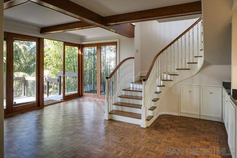 7667 Hillside Dr, La Jolla, CA 92037 photo 26