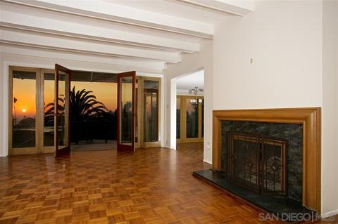 7667 Hillside Dr, La Jolla, CA 92037 photo 9