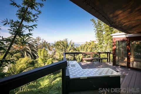 7667 Hillside Dr, La Jolla, CA 92037 photo 12
