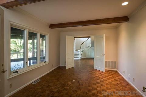 7667 Hillside Dr, La Jolla, CA 92037 photo 28