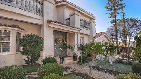 645 Westbourne St, La Jolla, CA 92037 photo 1