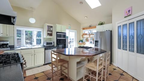 645 Westbourne St, La Jolla, CA 92037 photo 8