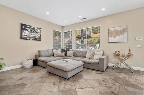 8253 E County Dr, El Cajon, CA 92021 photo 7