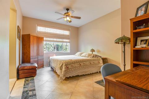 490 Moraga Way, Oceanside, CA 92058 photo 10