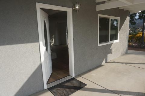 9255 Rock Acre Dr, Lakeside, CA 92040 photo 3