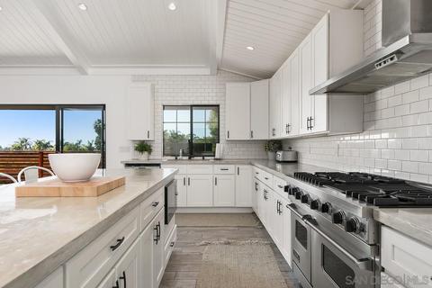 970 Saxony Rd, Encinitas, CA 92024 photo 10