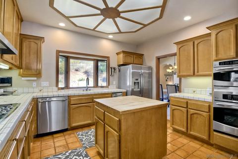 2747 Via Chinarros, Alpine, CA 91901 photo 11