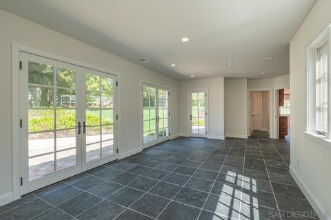 10 Country Glen Rd, Fallbrook, CA 92028 photo 13