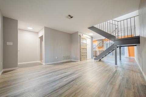 10626 Queen Jessica Ln, Santee, CA 92071 photo 3