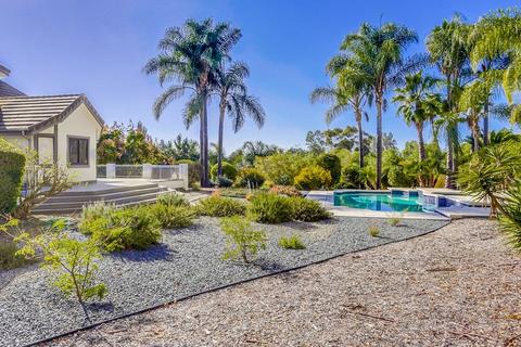 855 Sugarbush Dr, Vista, CA 92084 photo 48