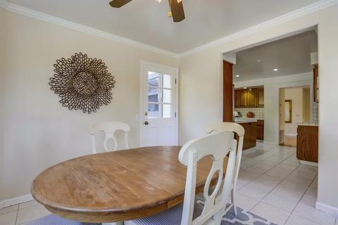 855 Sugarbush Dr, Vista, CA 92084 photo 13