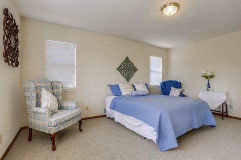 855 Sugarbush Dr, Vista, CA 92084 photo 24
