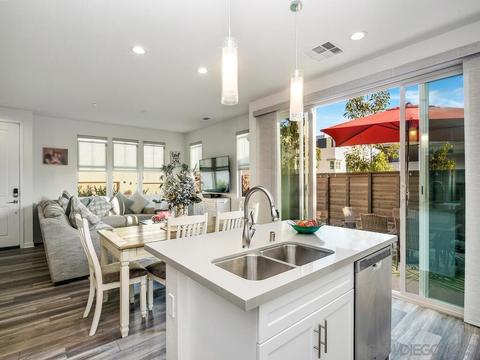 2061 Tango Loop #2, Chula Vista, CA 91915 photo 10