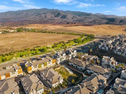 2061 Tango Loop #2, Chula Vista, CA 91915 photo 33