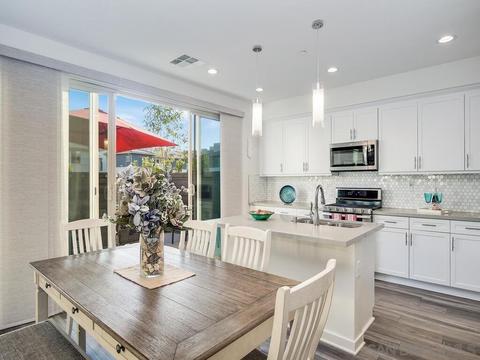 2061 Tango Loop #2, Chula Vista, CA 91915 photo 8