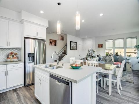 2061 Tango Loop #2, Chula Vista, CA 91915 photo 15