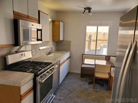 8474 El Paso St, La Mesa, CA 91942 photo 5