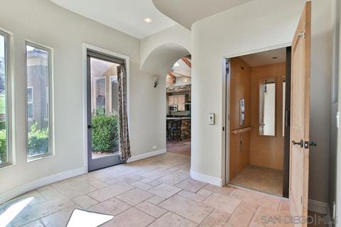 2707 Cazadero, Carlsbad, CA 92009 photo 3