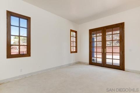 1762 Kings, Vista, CA 92084 photo 12