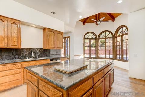1762 Kings, Vista, CA 92084 photo 15