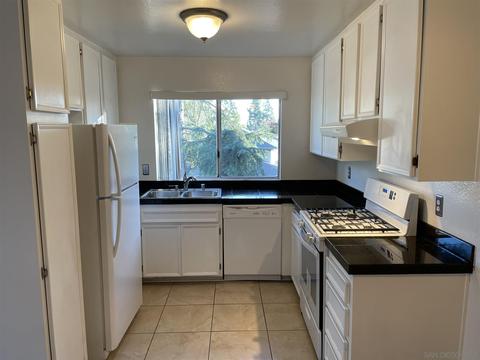 10382 Alphonse St #F4, Santee, CA 92071 photo 2