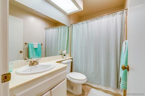 720 Brookstone Rd #202, Chula Vista, CA 91913 photo 12