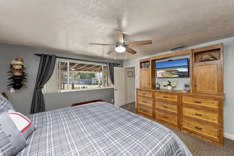 11155 Oakcreek Dr, Lakeside, CA 92040 photo 9