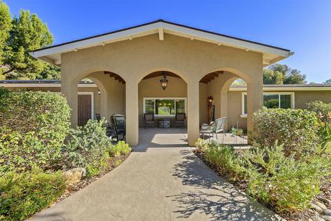 11155 Oakcreek Dr, Lakeside, CA 92040 photo 1