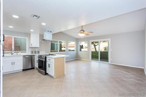2419 Fieldlane Pl, Spring Valley, CA 91977 photo 11