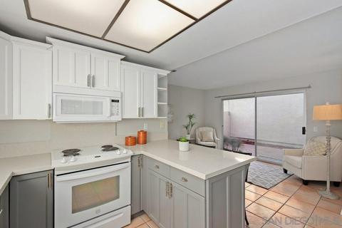 1744 Knollfield Way, Encinitas, CA 92024 photo 4
