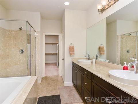 439 Machado, Vista, CA 92083 photo 7