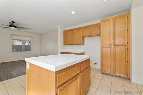 779 El Caballo Dr, Oceanside, CA 92057 photo 7