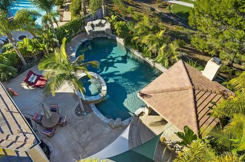 3264 Avenida La Cima, Carlsbad, CA 92009 photo 3